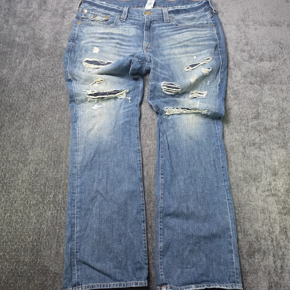 True Religion Jeans Ricky Baggy Flap Pocket Mens 38 Fits 41x35 USA Distressed
